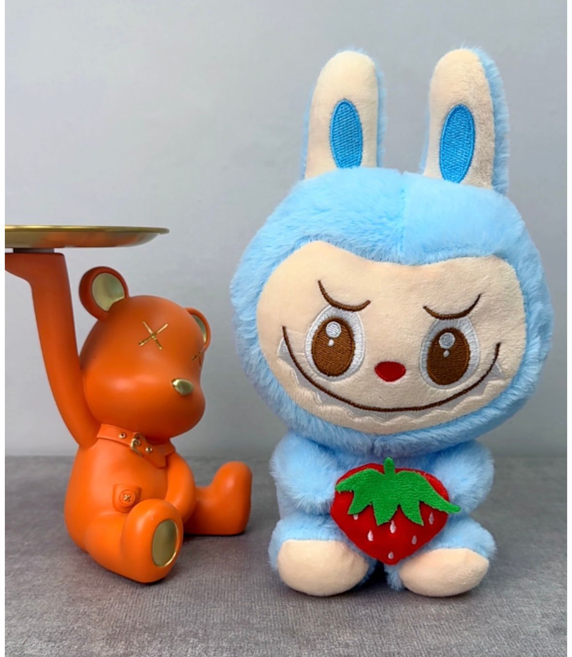 Peluche Mediano La Bubu con Fruta 🍓🐻