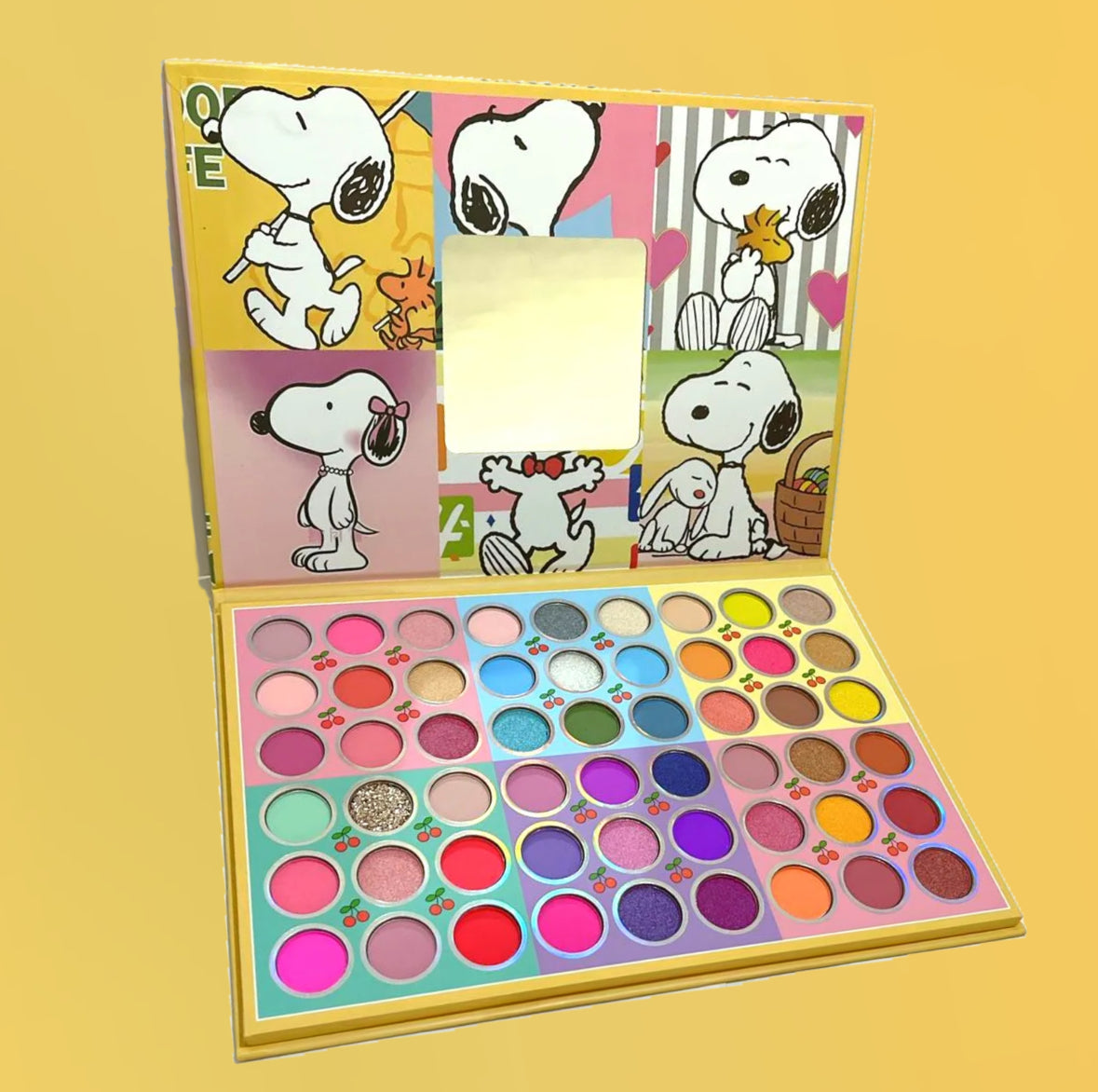 Paleta De Sombras Edición Snoopy Fantasy