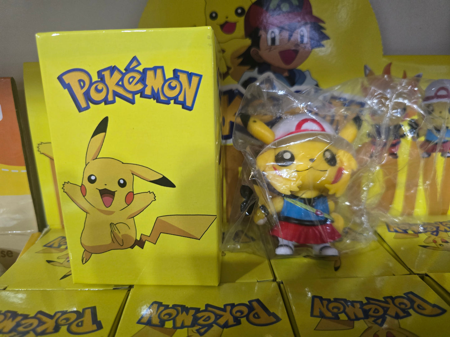 Figura sorpresa pokemon
