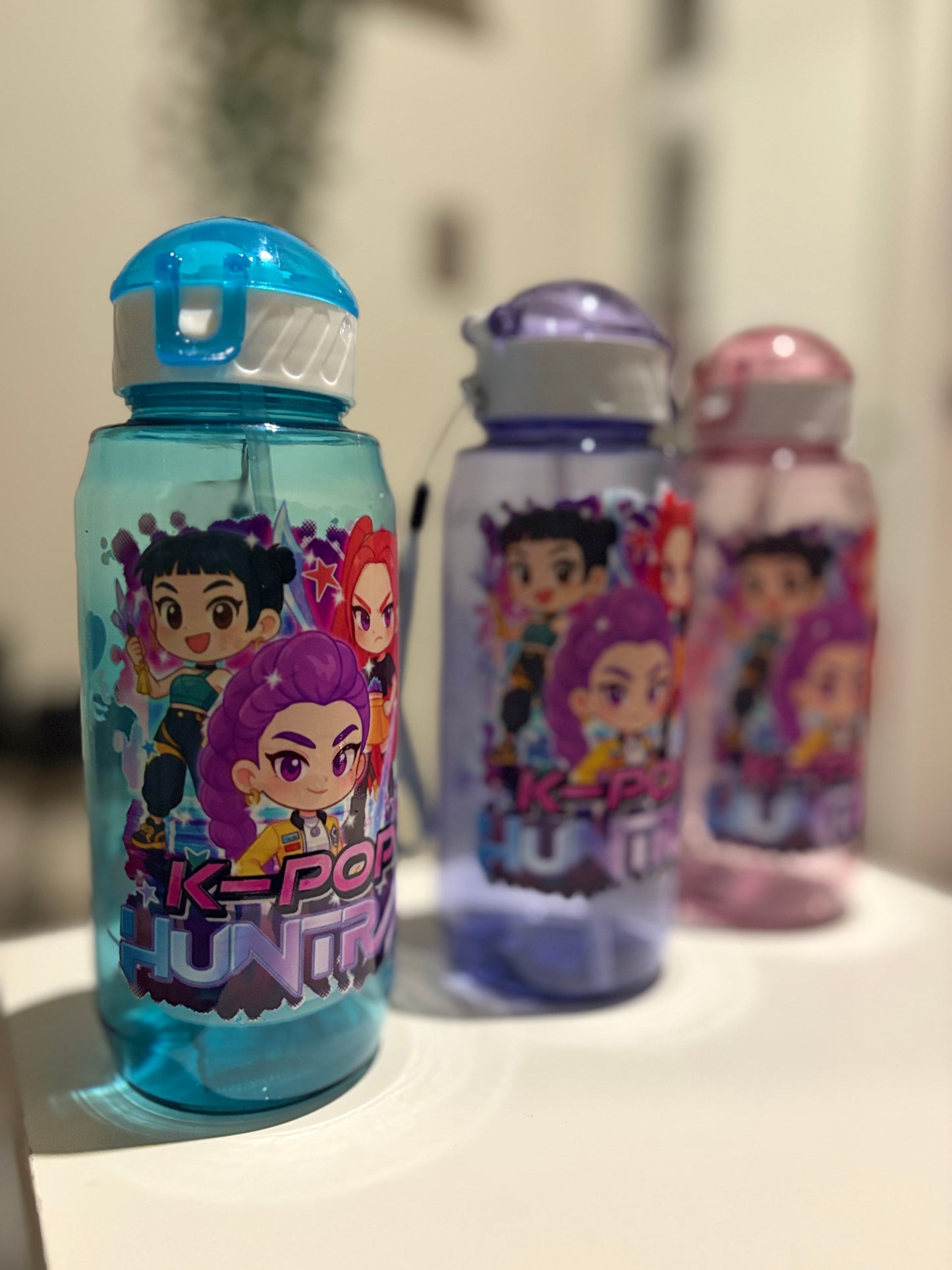 Botella las guerreras del K- Pop