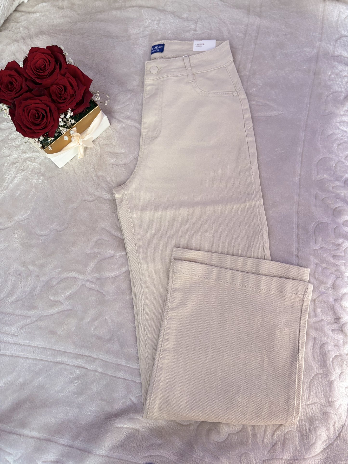 Pantalón Flare Beige