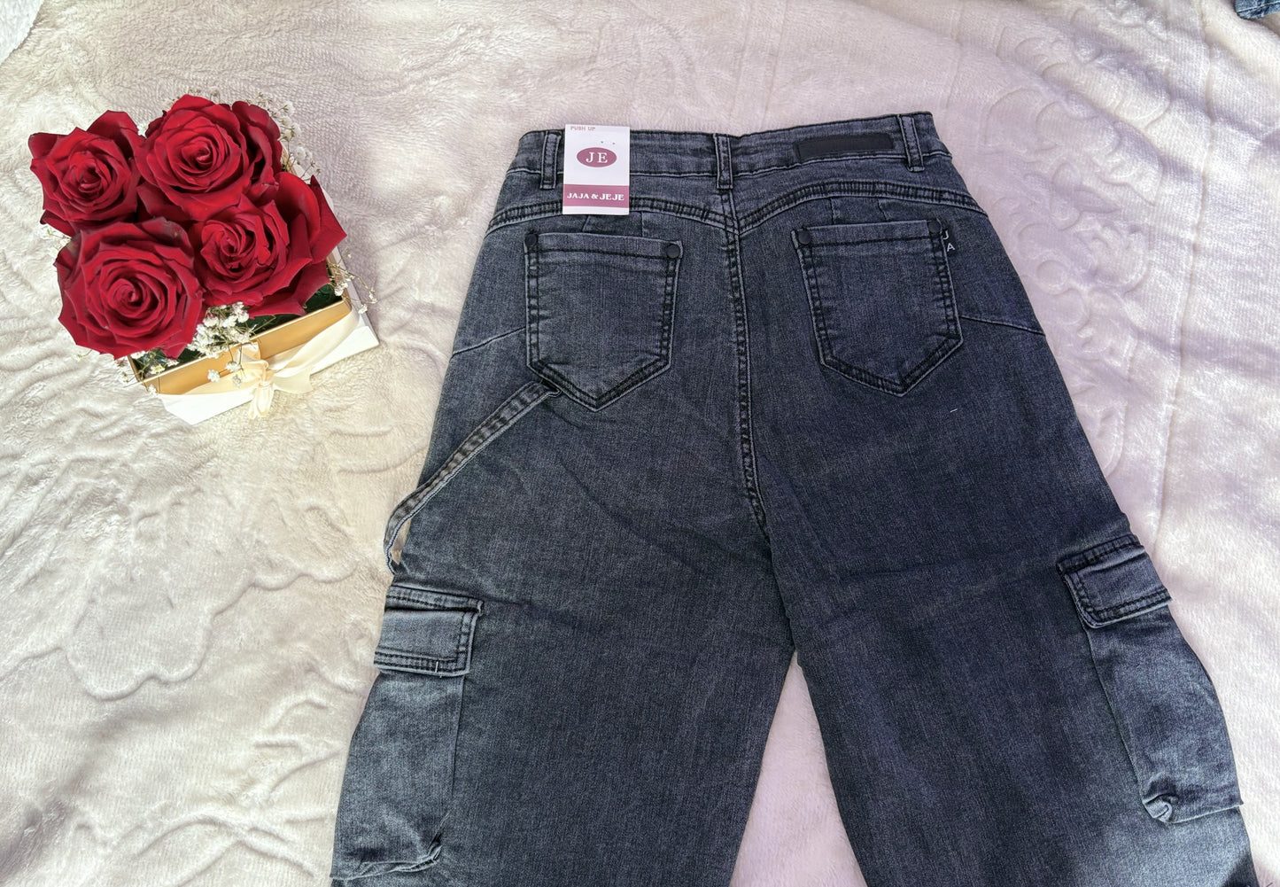 Pantalón Cargo Negro